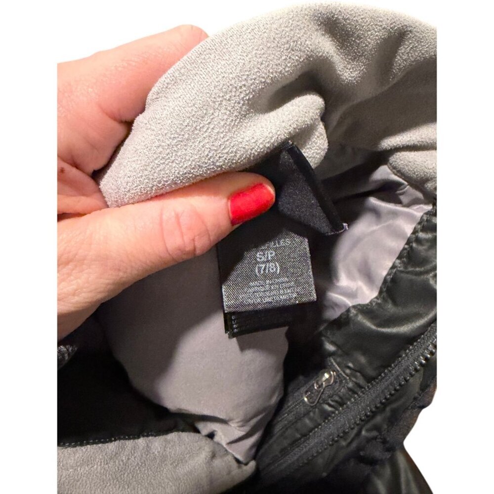 The North Face 550 Down Girls Puffer Coat Black Dark Grey Small 7/8 - Picture 6 of 7